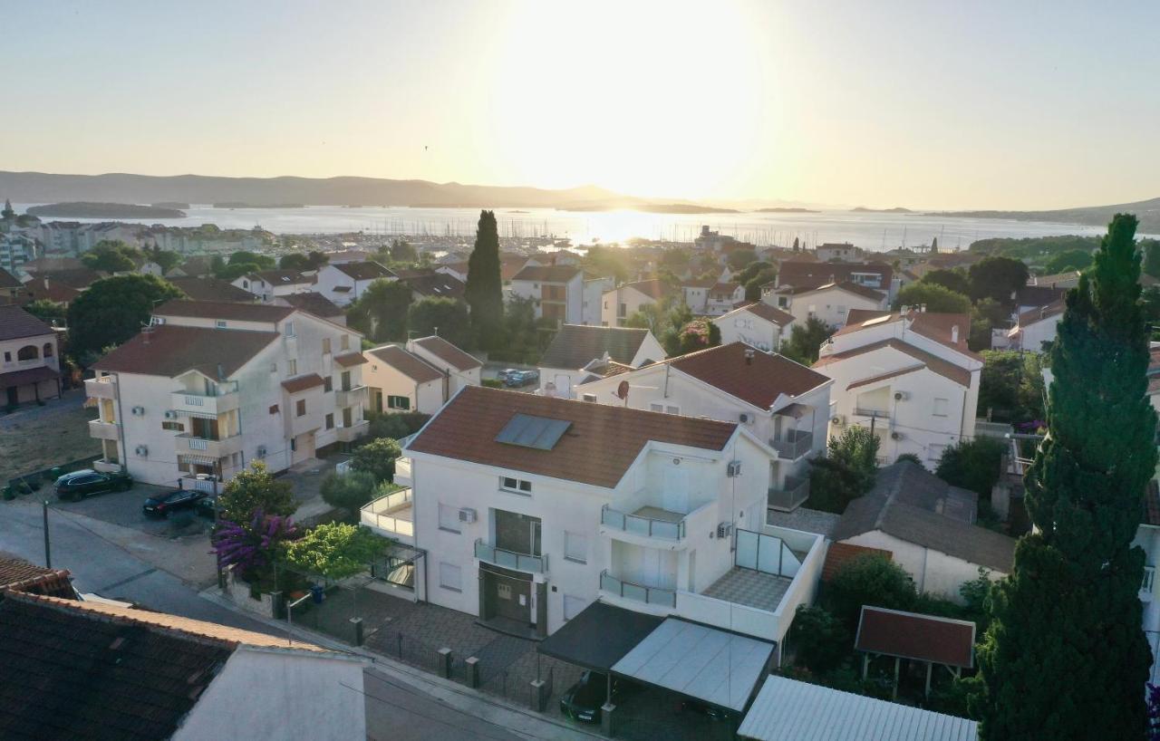 Apartments Dumancic บีโอกราดนาโมรู ภายนอก รูปภาพ
