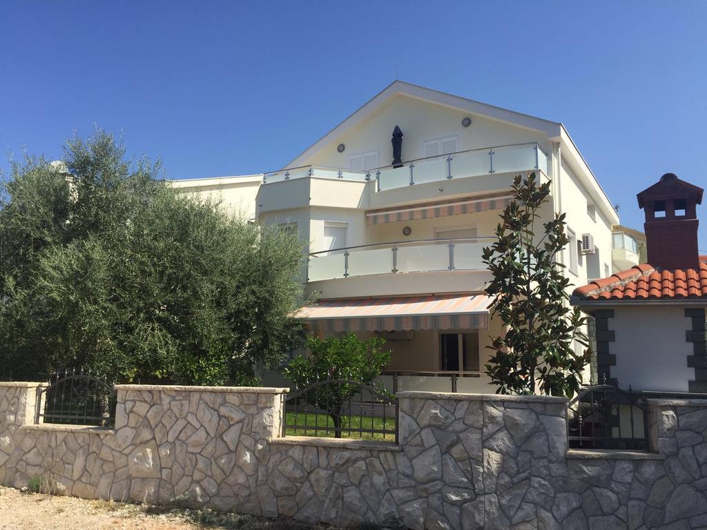 Apartments Dumancic บีโอกราดนาโมรู ภายนอก รูปภาพ